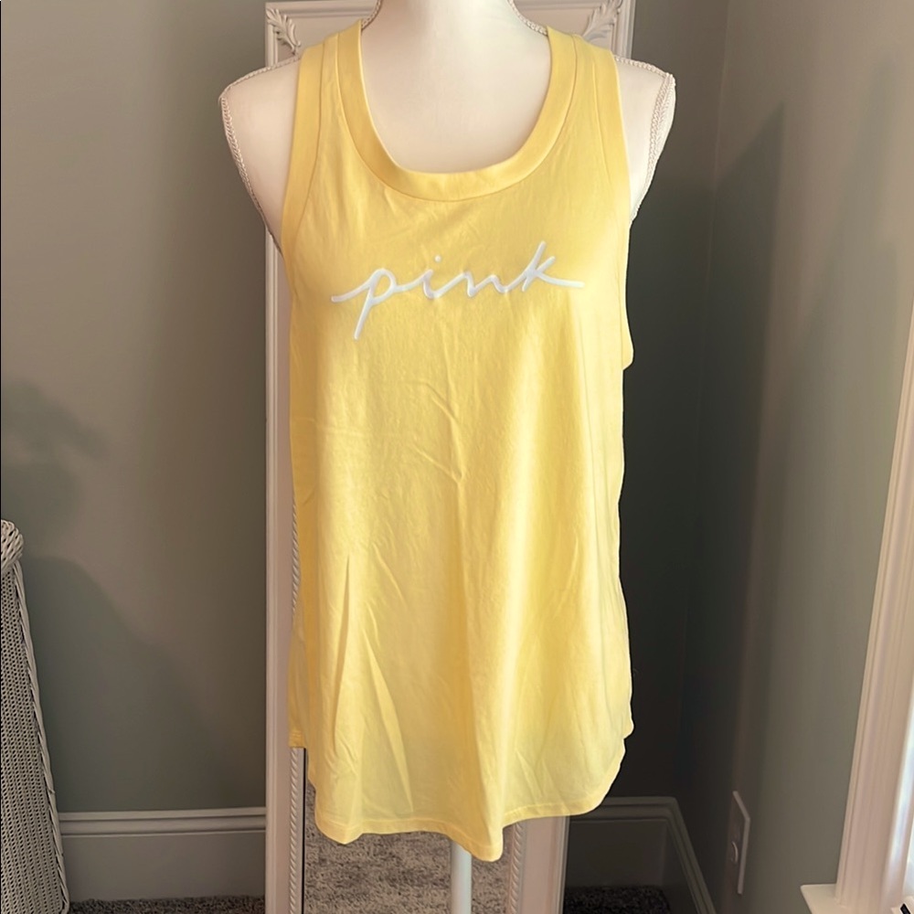 NWT PINK VS tank top, size S.